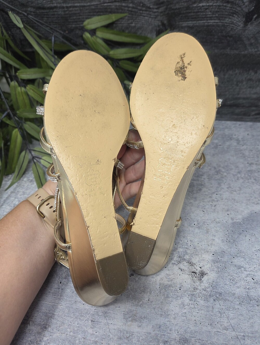 Nina Shiny Metallic Gold & Rhinestone Fancy 2" Wedge Dress Sandals Size 9 - Picture 9 of 10